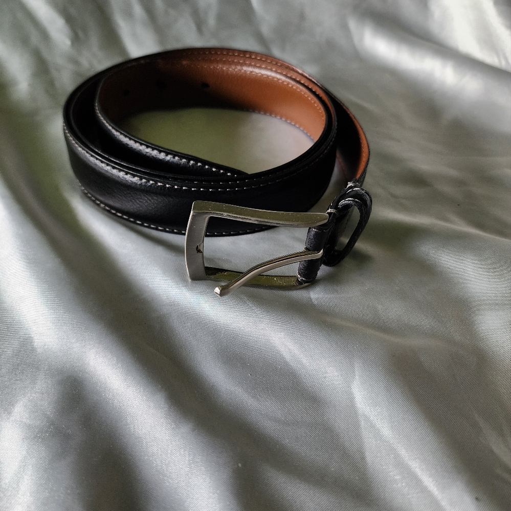 Jos. A. Bank Dual-Tone Leather Belt